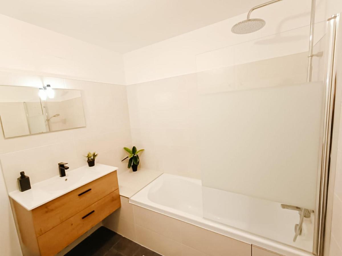 Cosy Perle - 2Ch - Quartier Des Halles & Parking Souterrain 포 외부 사진